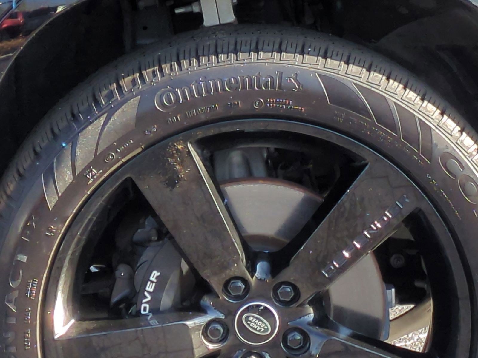 Used 2023 Land Rover Defender 110 V8 image 12