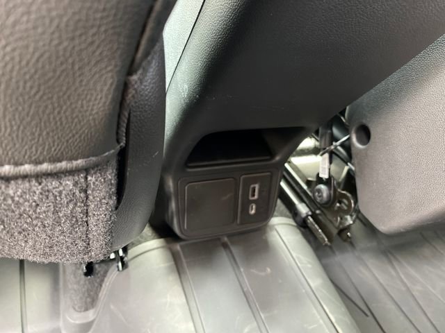 Certified 2024 Buick Encore GX Sport Touring w/ Comfort Package AWD/4WD image 19