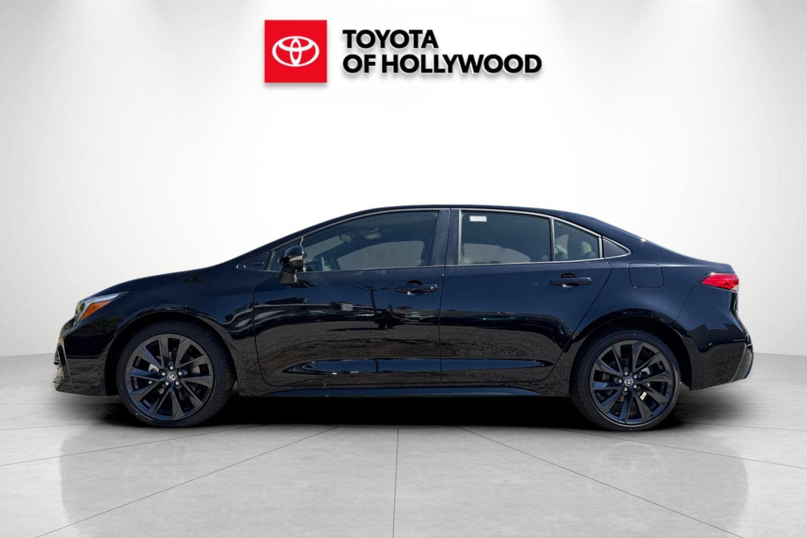 New 2026 Toyota Corolla SE FWD image 9