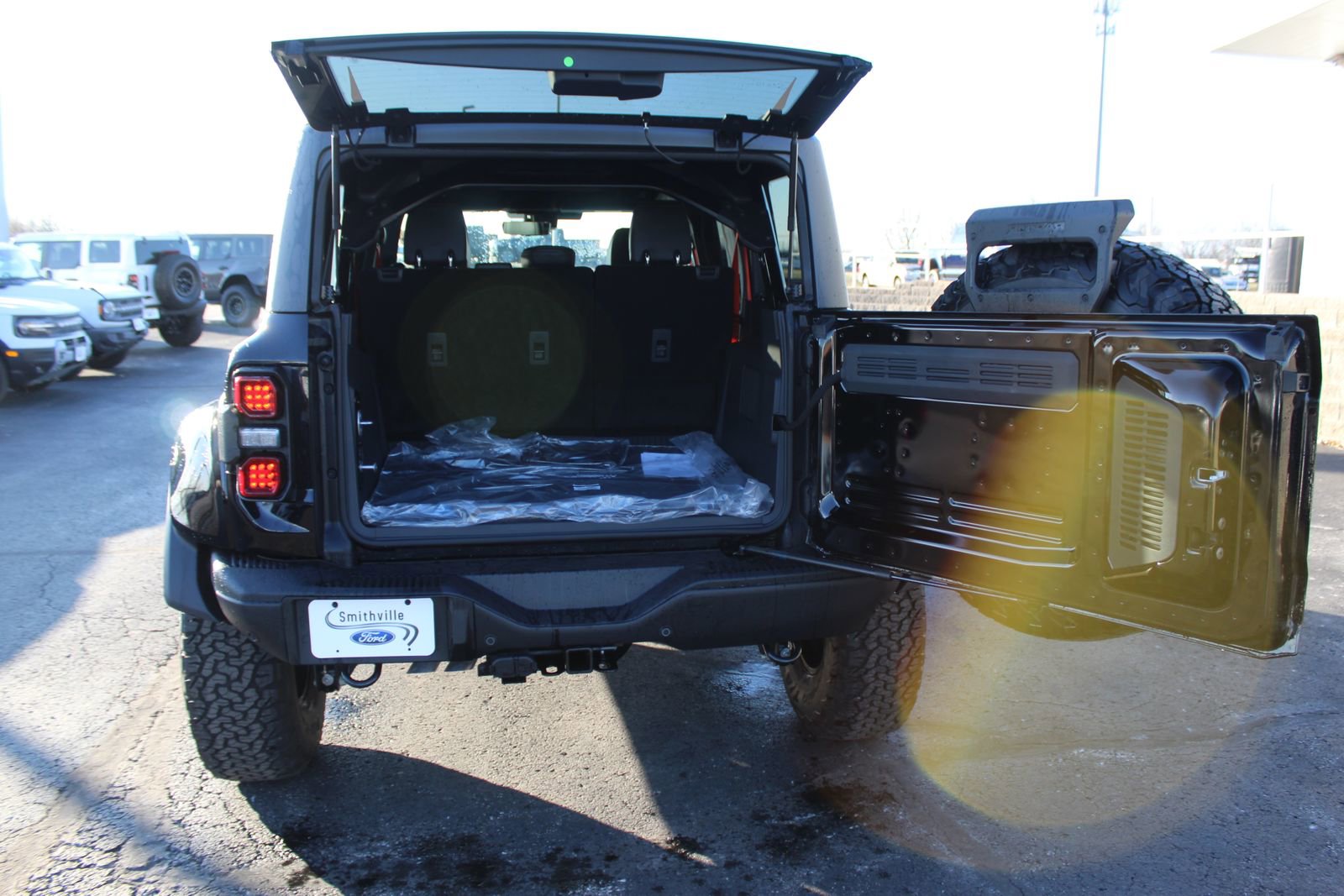 New 2025 Ford Bronco Raptor w/ Interior Carbon Fiber Pack image 18