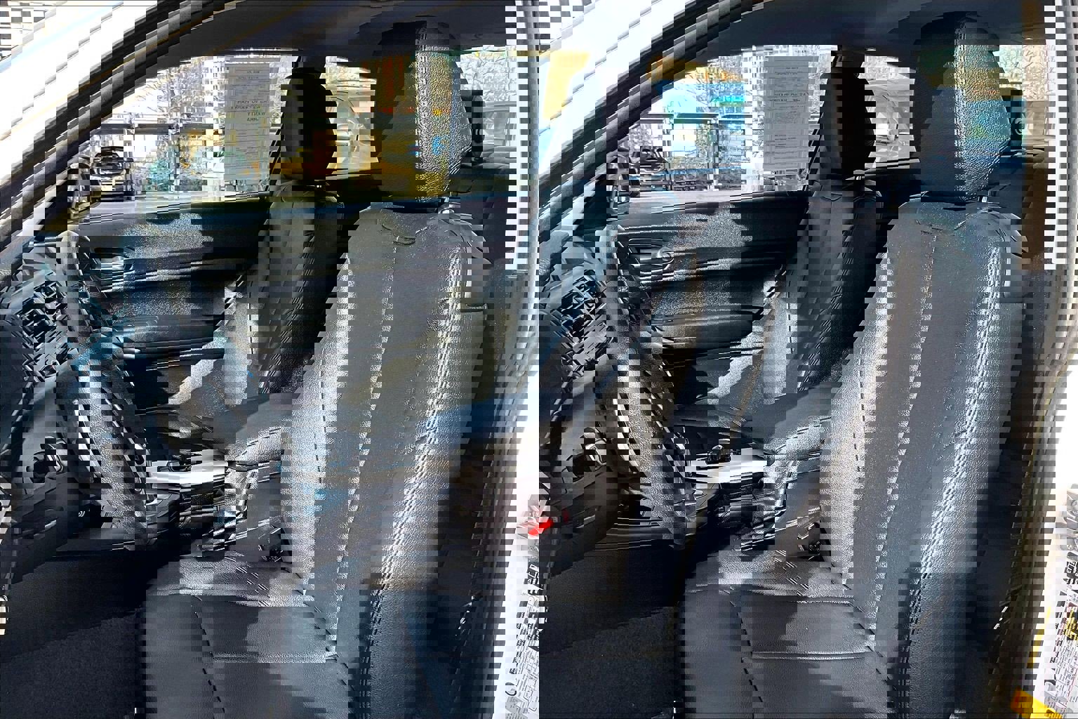 Used 2015 BMW 228i Coupe image 21