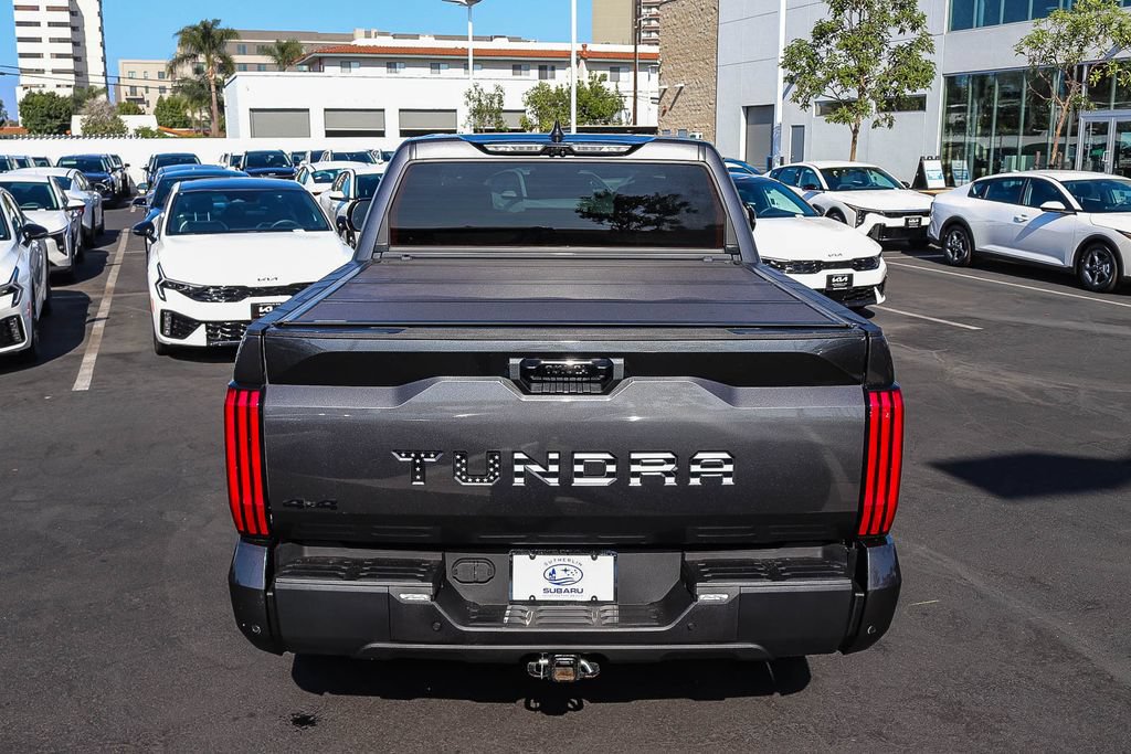 Used 2024 Toyota Tundra Limited AWD/4WD image 31