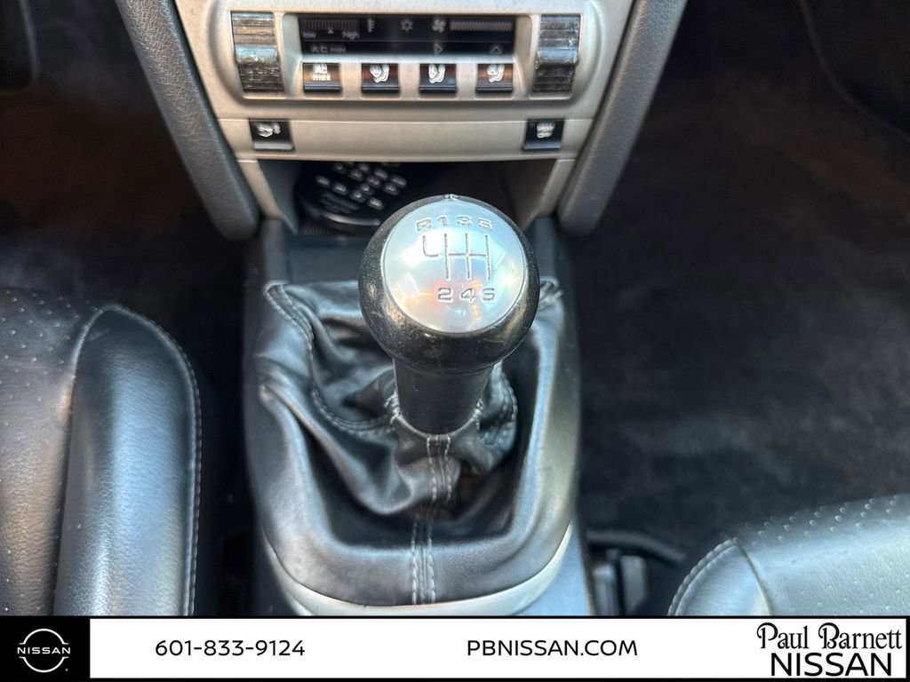 Used 2005 Porsche Boxster S image 16