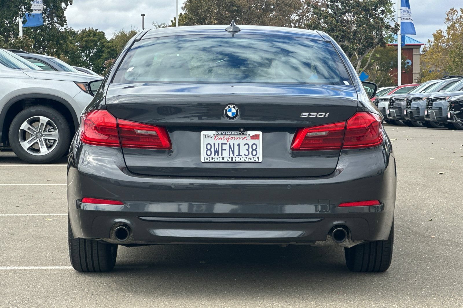 Used 2018 BMW 530i RWD image 5