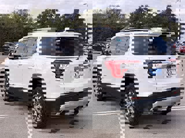 Used 2021 GMC Acadia SLT w/ Trailering Package image 4