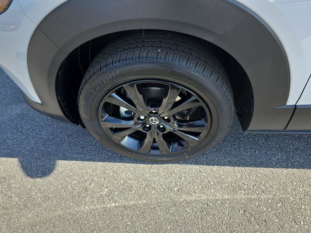 New 2026 MAZDA CX-30 AWD 2.5 S w/ Select Sport Pkg image 10