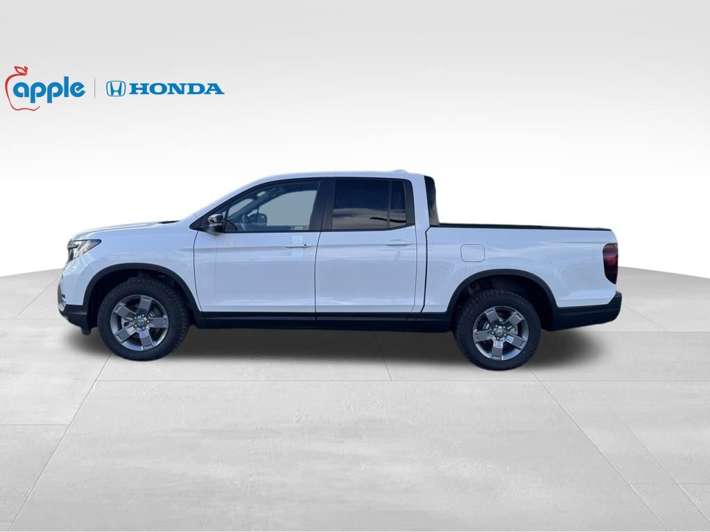 Used 2025 Honda Ridgeline TrailSport image 8