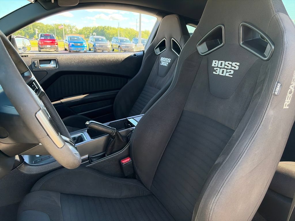 Used 2013 Ford Mustang Boss 302 w/ Boss 302 Accessory Pkg RWD image 20