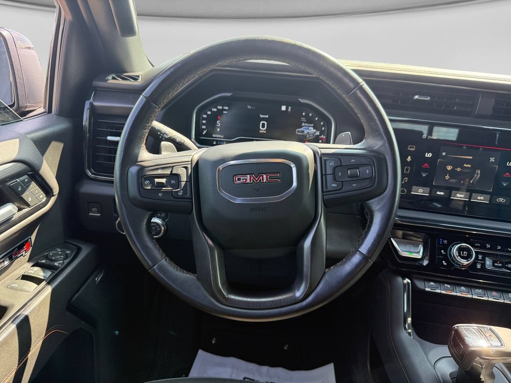 Used 2023 GMC Sierra 1500 AT4 w/ AT4 Preferred Package AWD/4WD image 15
