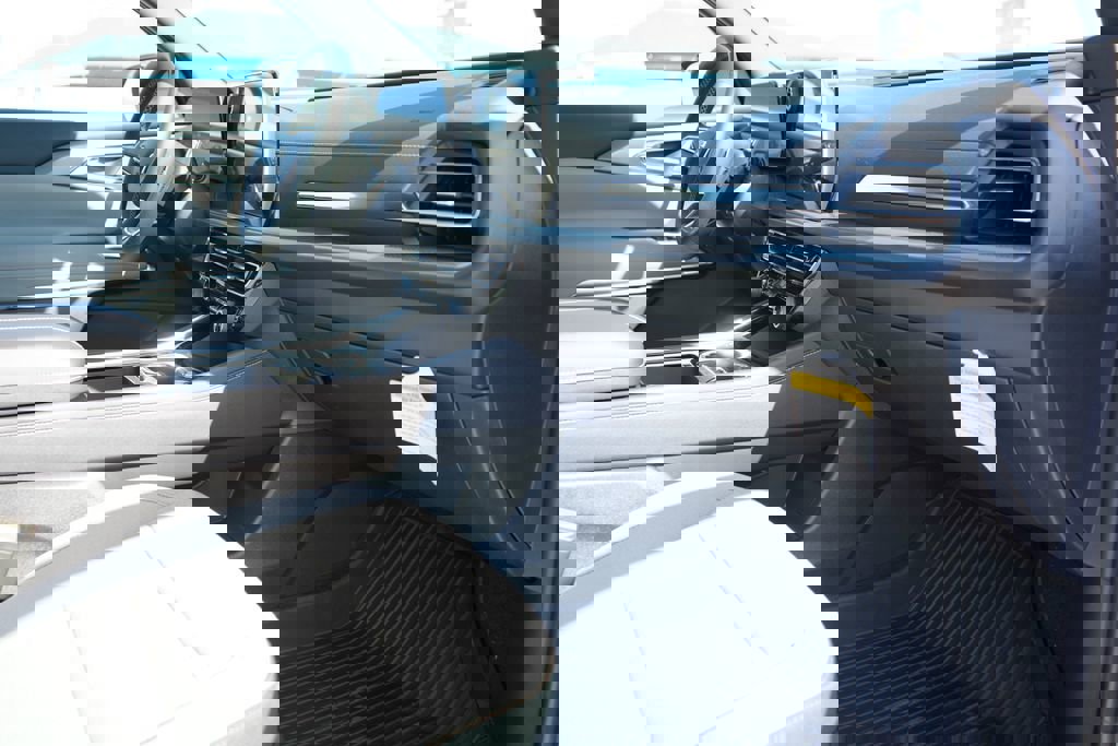 New 2026 Chevrolet Traverse LT w/ LPO, Floor Liner Package image 19