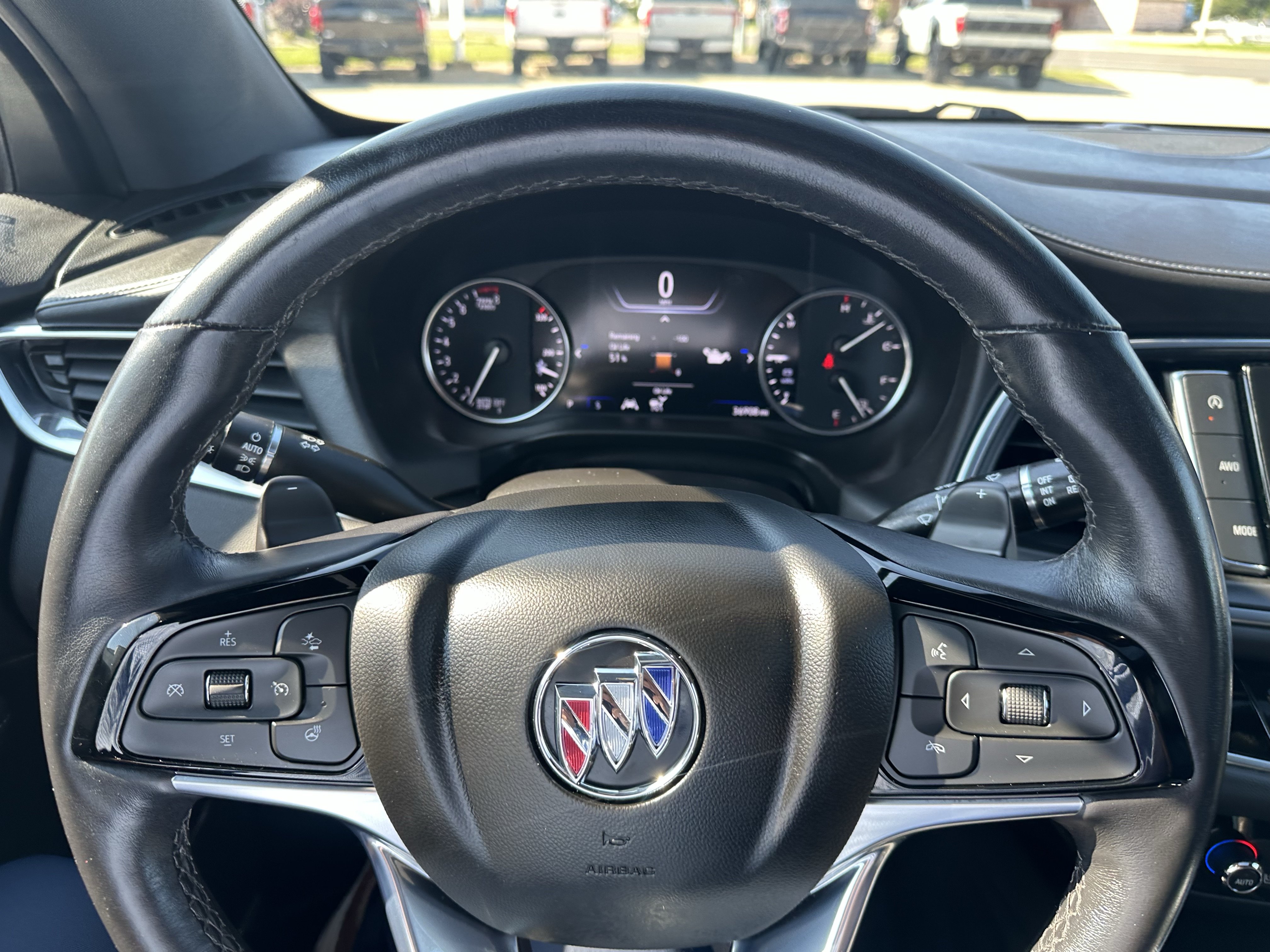 Used 2023 Buick Enclave Avenir w/ Avenir Technology Package AWD/4WD image 23