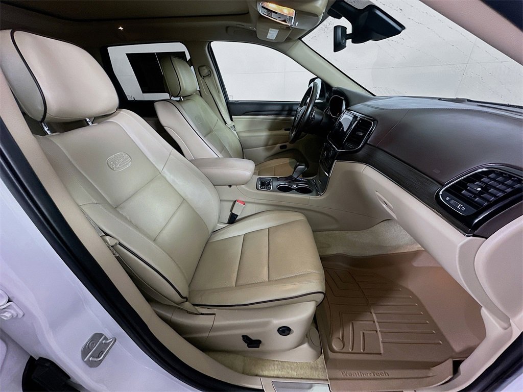 Used 2019 Jeep Grand Cherokee Overland image 12