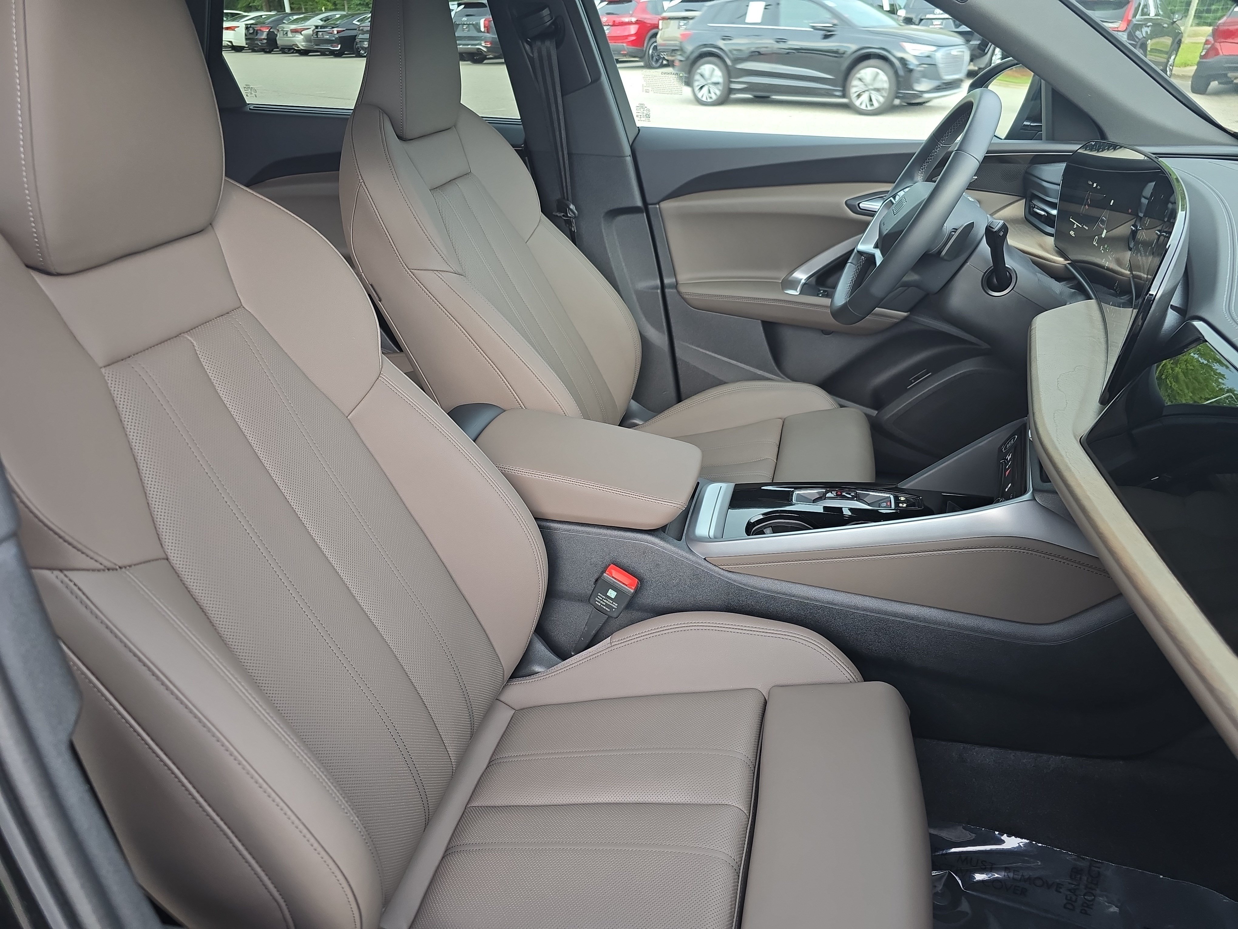 Certified 2025 Audi Q5 Premium Plus w/ Premium Plus AWD/4WD image 10