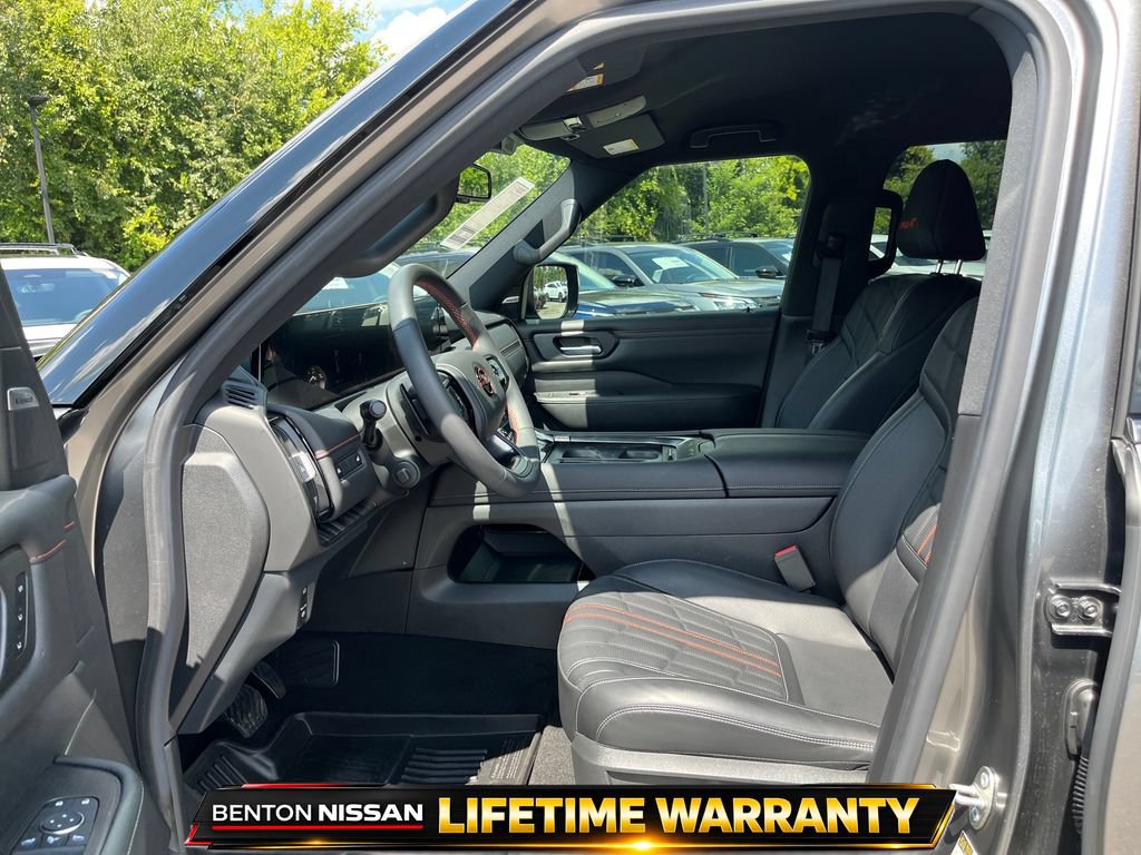 Used 2026 Nissan Armada PRO-4X AWD/4WD image 11