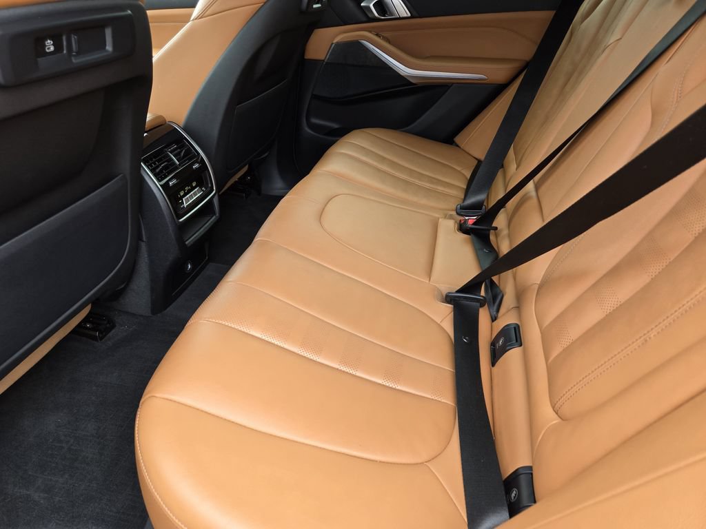 Used 2022 BMW X5 xDrive45e w/ Premium Package AWD/4WD image 30