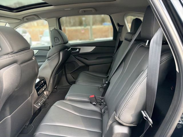 Used 2026 Acura MDX SH-AWD image 12