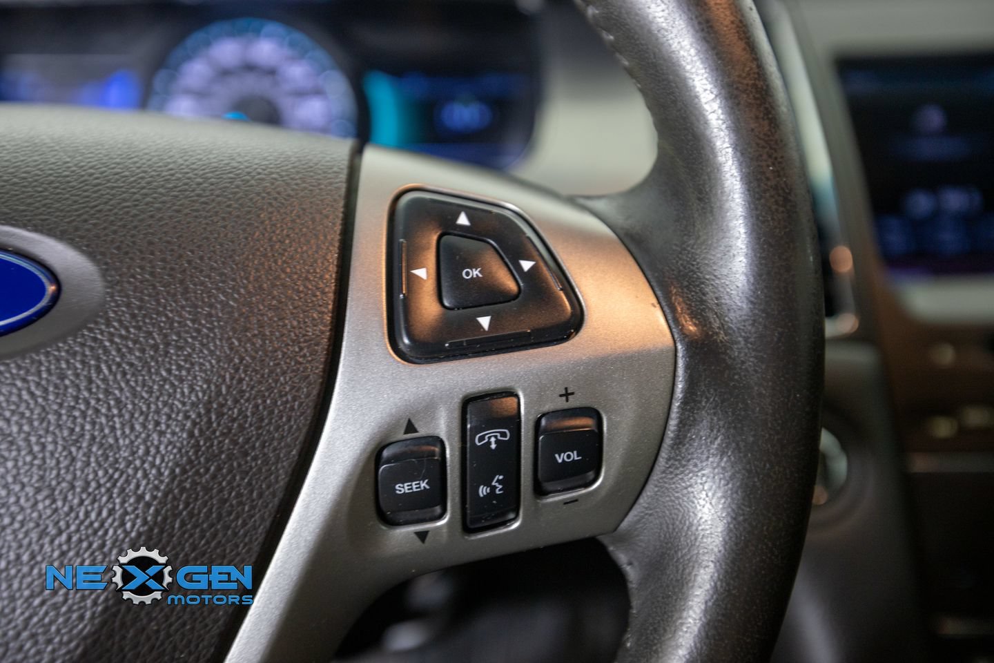 Used 2013 Ford Taurus SEL FWD image 15