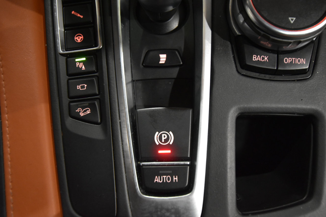 Used 2016 BMW X5 M image 48