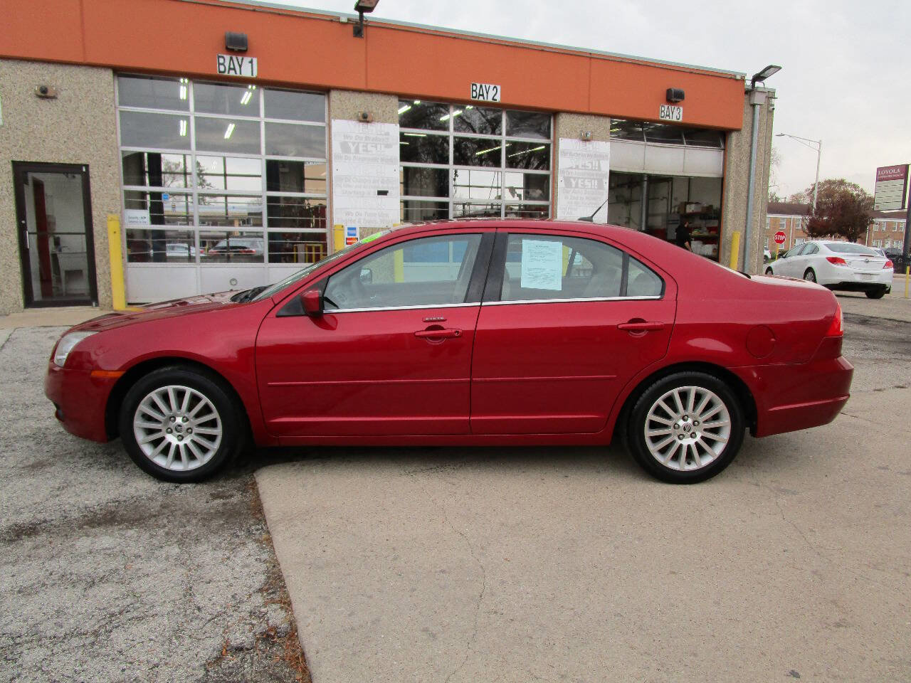 Used 2009 Mercury Milan Premier image 7