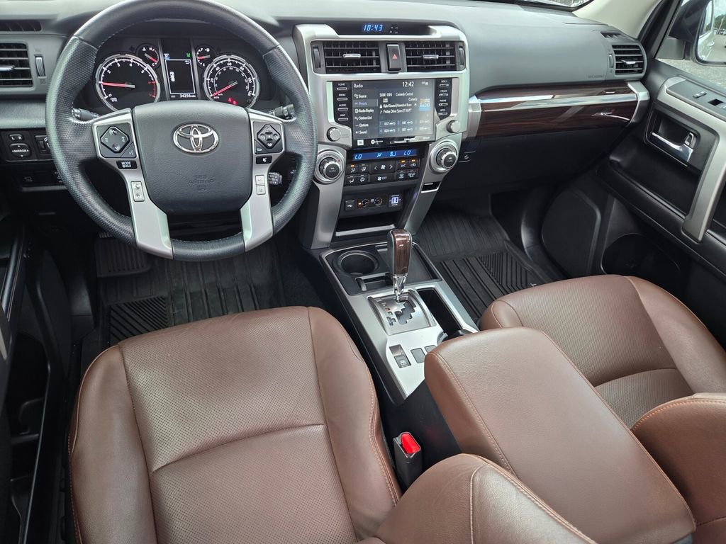 Used 2023 Toyota 4Runner Limited RWD image 10