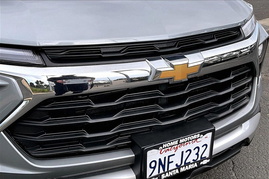 Used 2024 Chevrolet TrailBlazer LT w/ Driver Confidence Package image 24