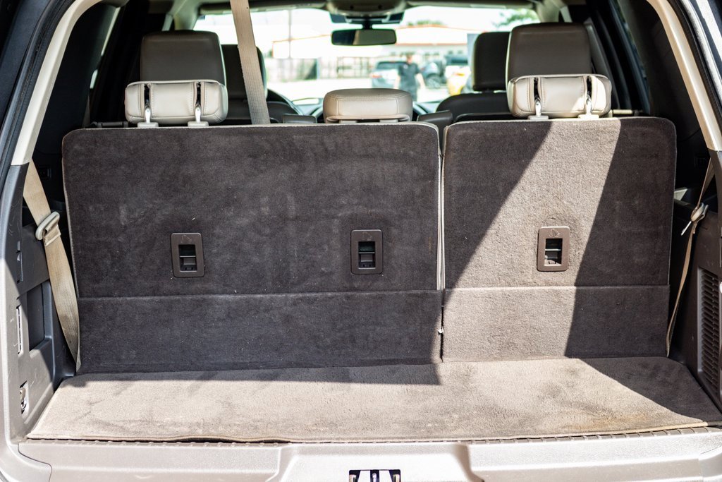 Used 2021 Ford Expedition XLT image 5