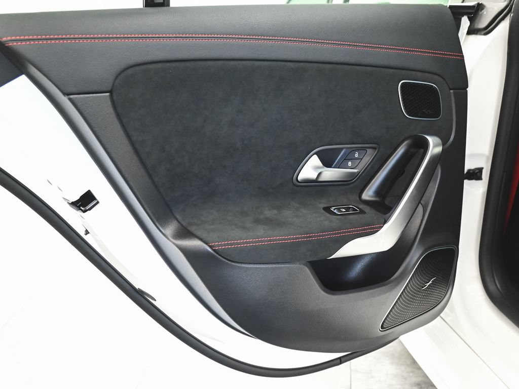 Used 2025 Mercedes-Benz CLA 45 AMG 4MATIC image 12