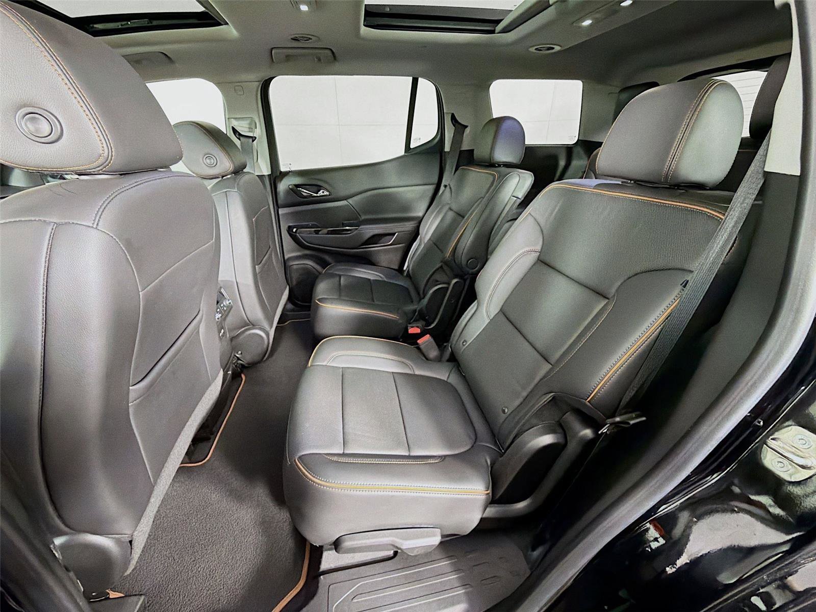 Used 2023 GMC Acadia AT4 w/ Technology Package image 23