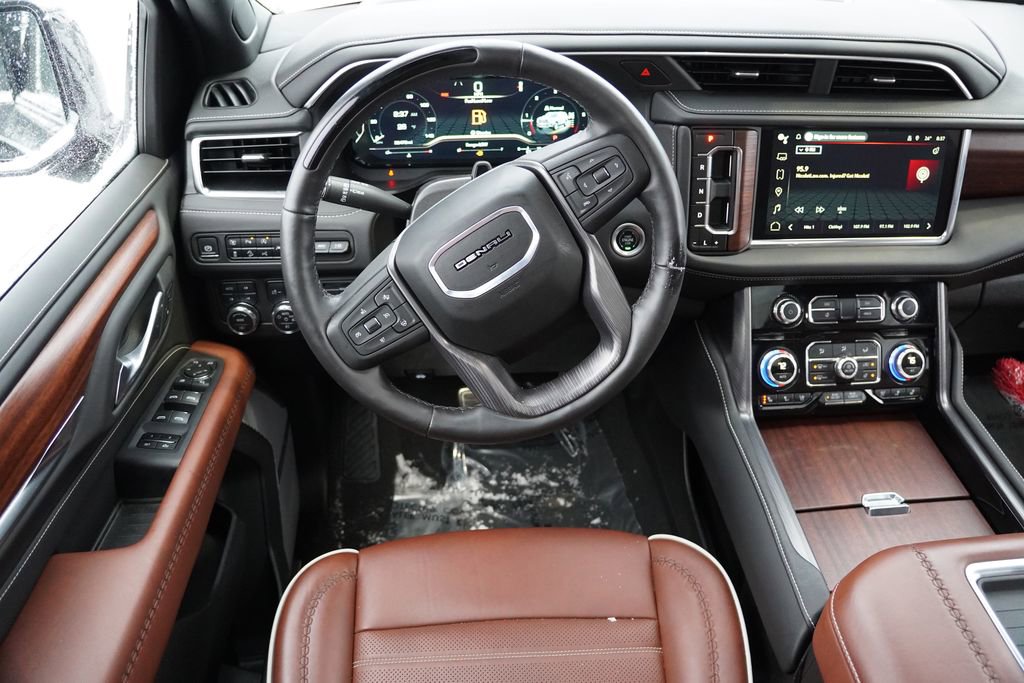Certified 2024 GMC Yukon Denali Ultimate image 24