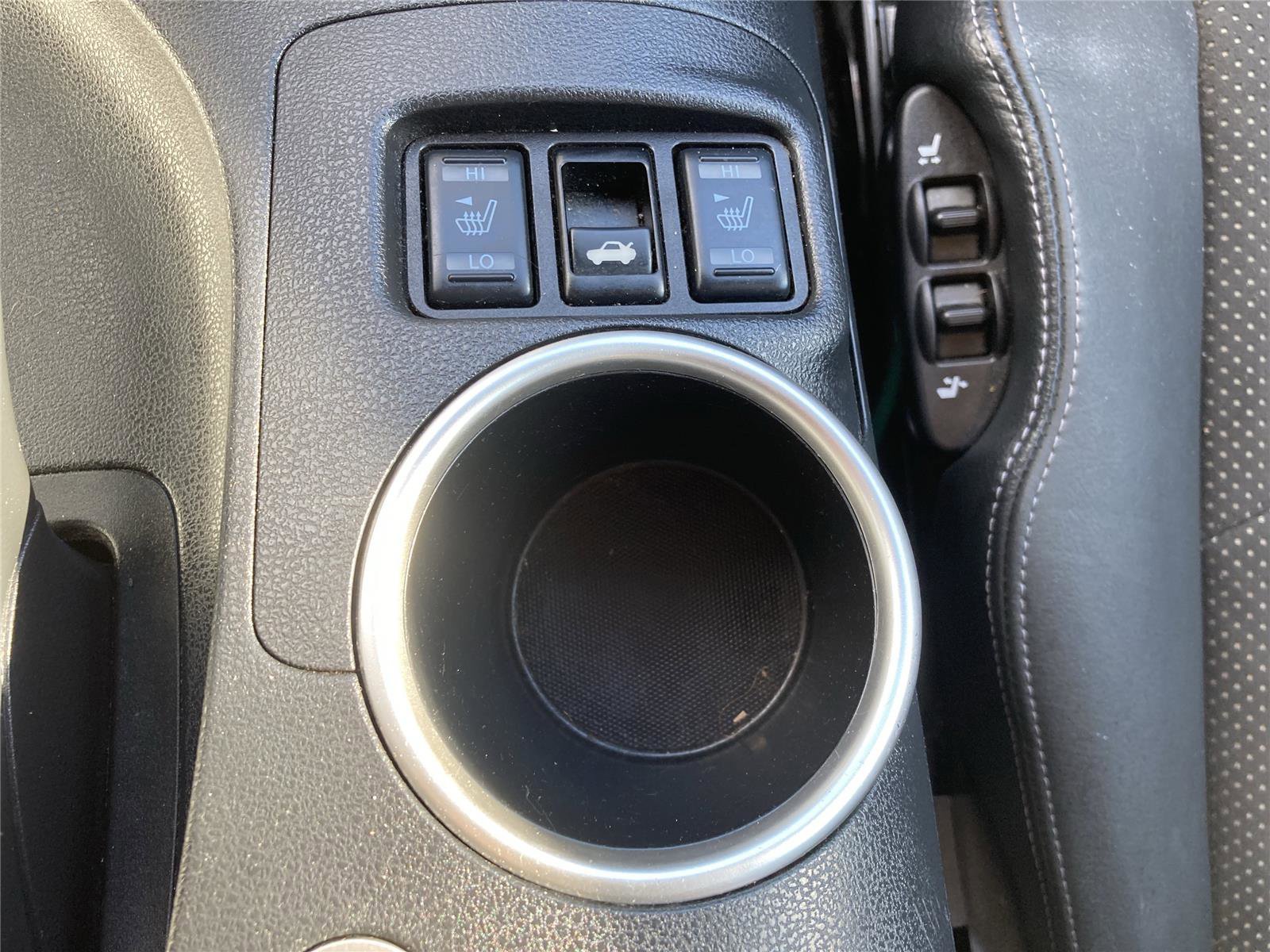 Used 2019 Nissan 370Z Touring Sport image 14