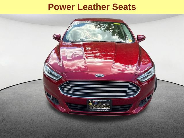 Used 2016 Ford Fusion SE w/ Equipment Group 202A FWD image 4