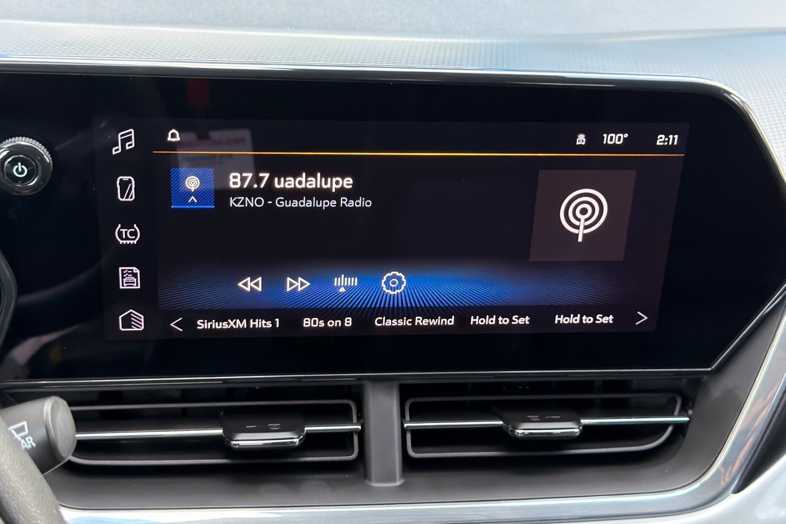 Used 2024 Chevrolet Trax LT FWD image 21