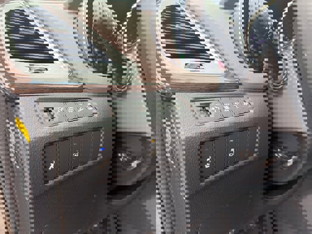 Used 2017 Hyundai Santa Fe Sport image 13