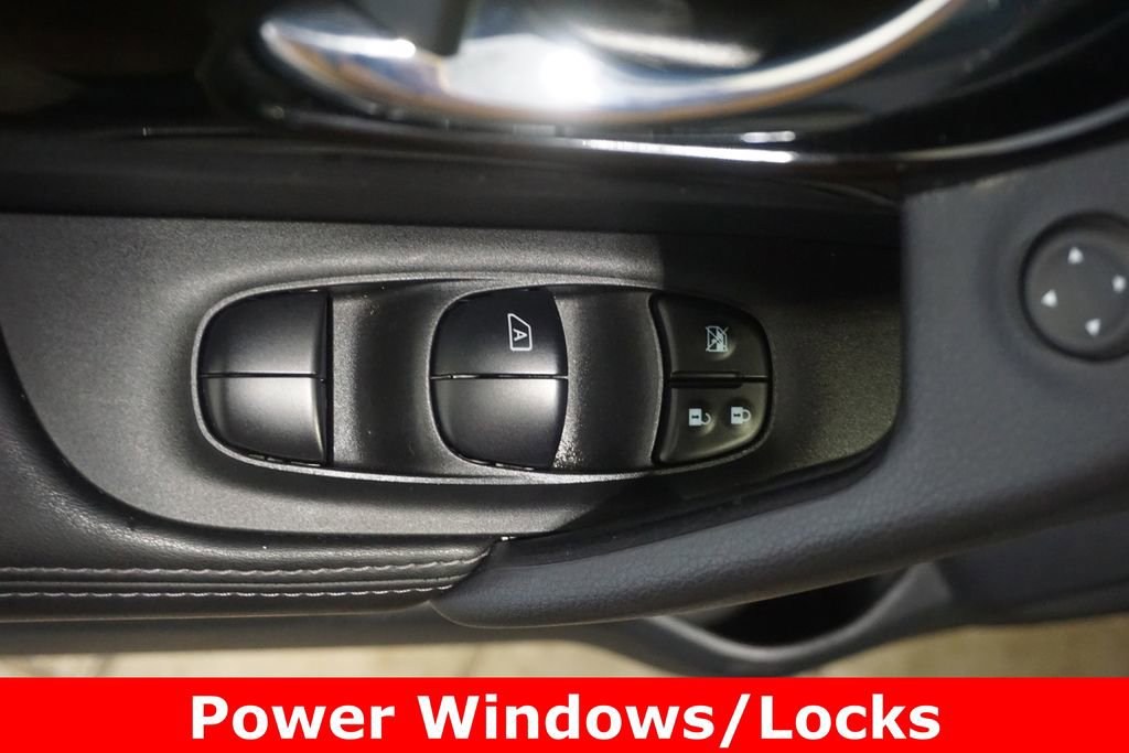 Used 2021 Nissan Rogue Sport SL w/ Premium Package AWD/4WD image 5
