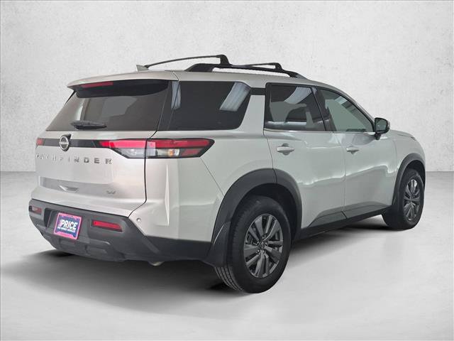Used 2022 Nissan Pathfinder SV FWD image 5
