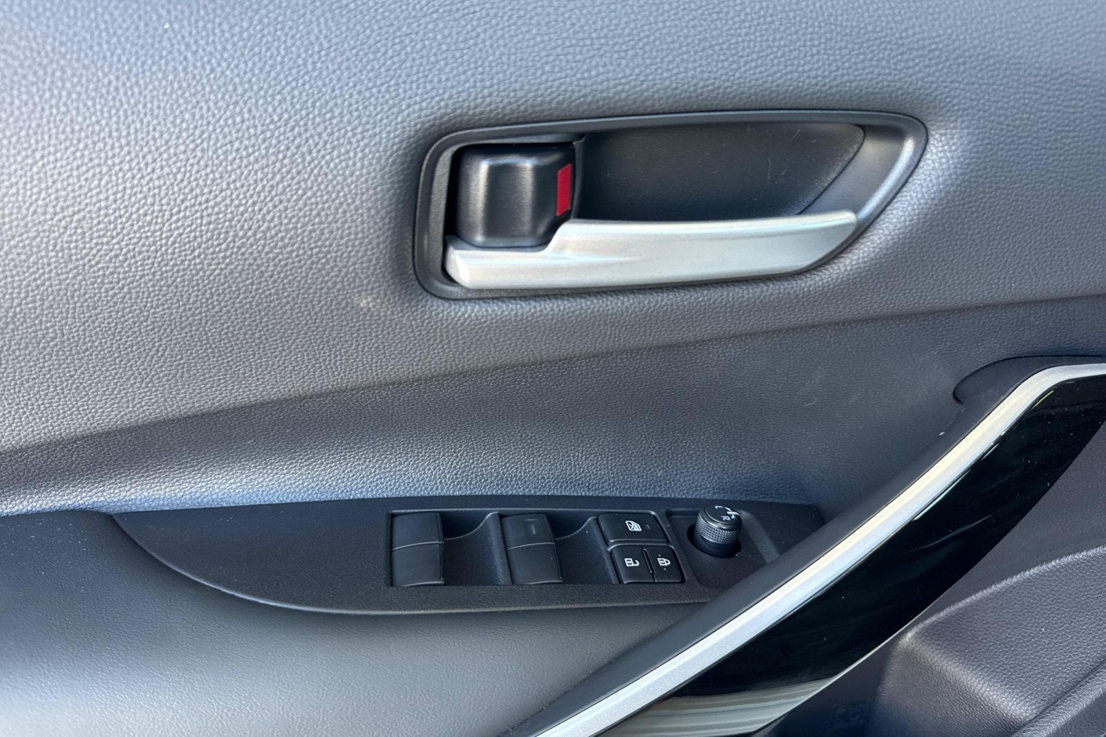 New 2027 Toyota Corolla XSE FWD image 10