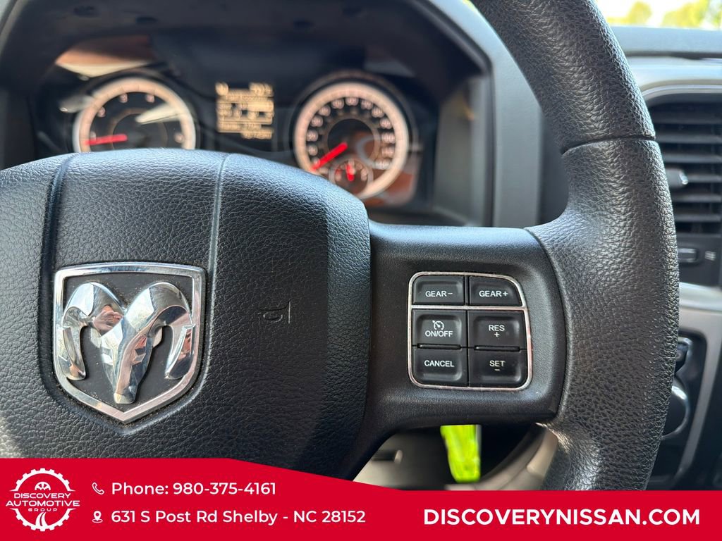 Used 2018 RAM 1500 Classic SLT image 19