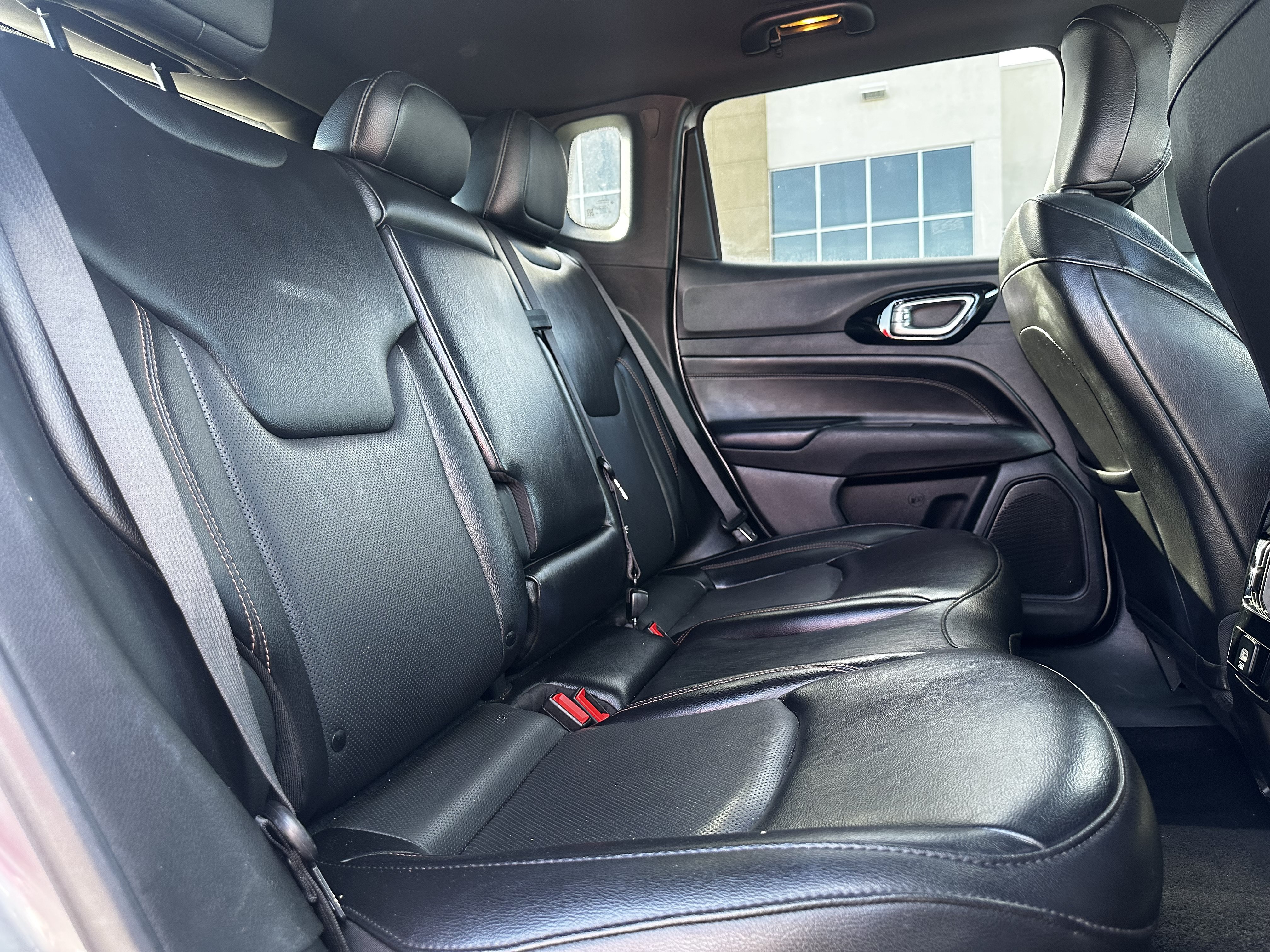 Used 2023 Jeep Compass Limited AWD/4WD image 11