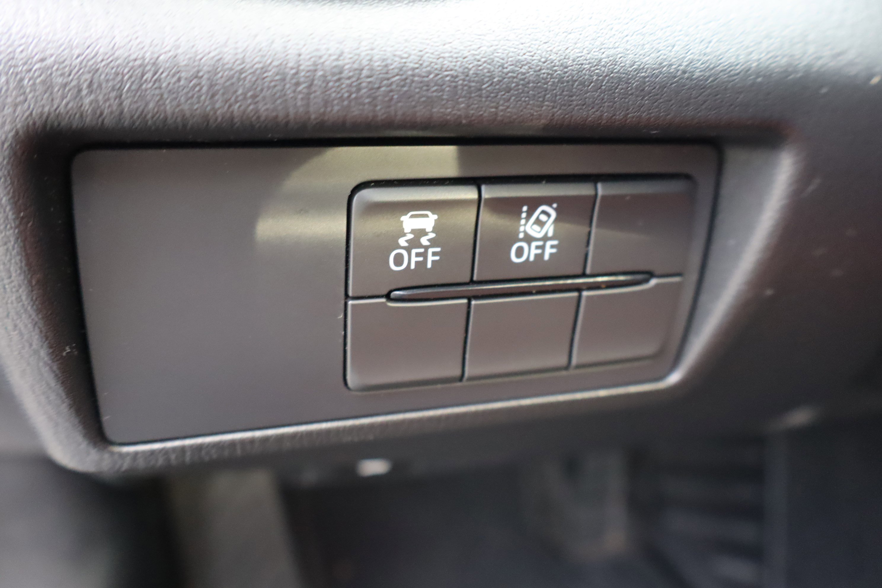 Used 2023 MAZDA MX-5 Miata Grand Touring image 16