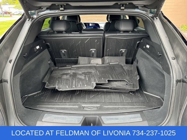Certified 2024 Cadillac Lyriq Luxury w/ LPO, Floor Liner Package AWD/4WD image 25