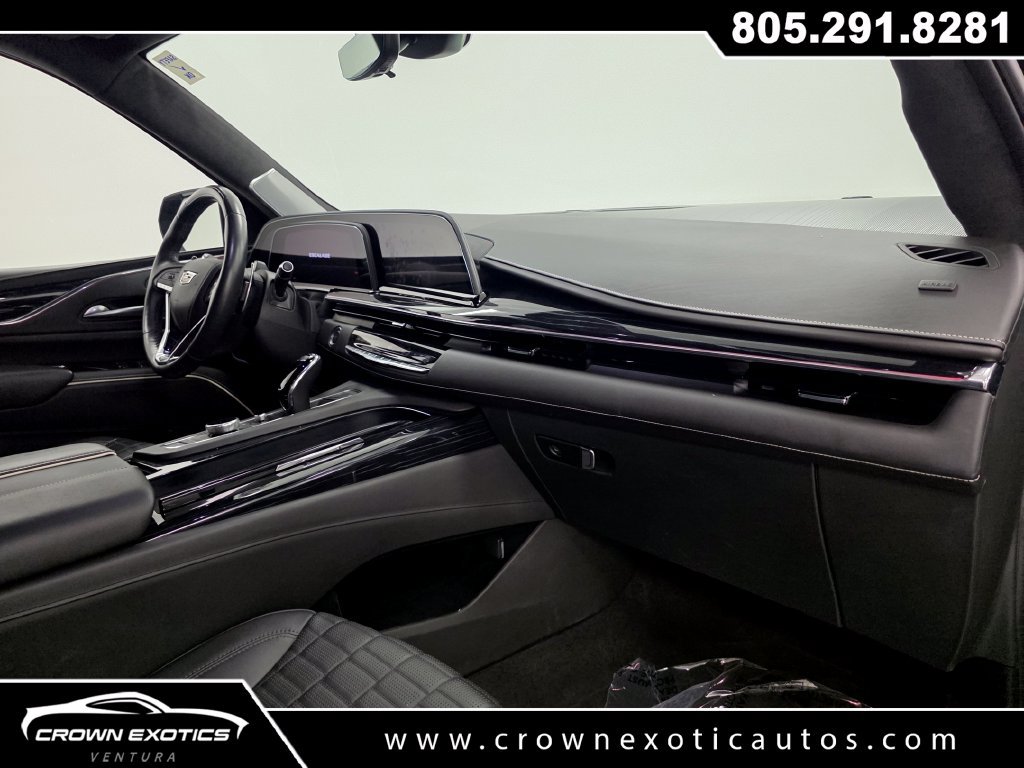 Used 2024 Cadillac Escalade V w/ LPO, ONYX Package AWD/4WD image 11