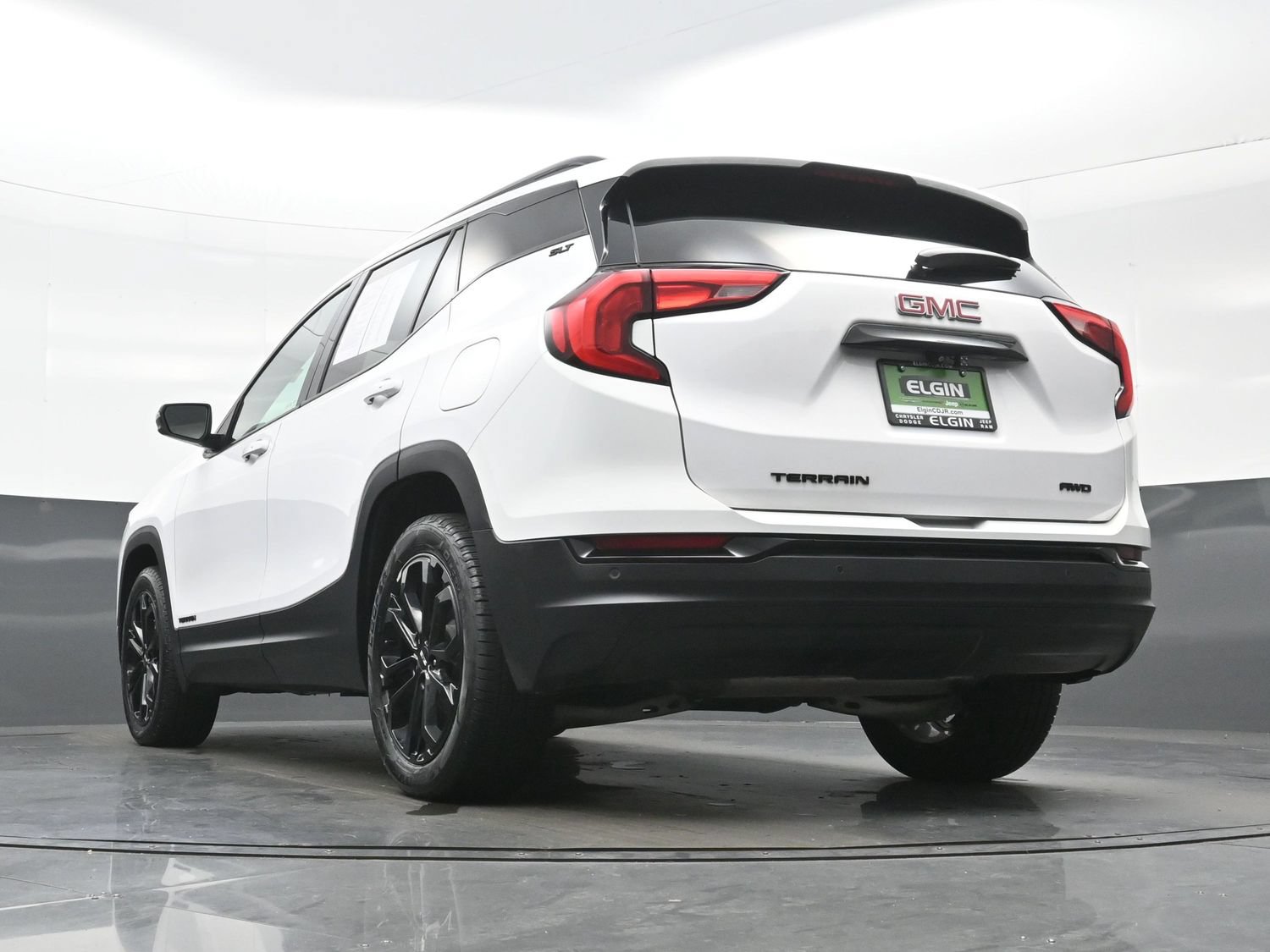 Used 2021 GMC Terrain SLT w/ Infotainment Package II AWD/4WD image 33
