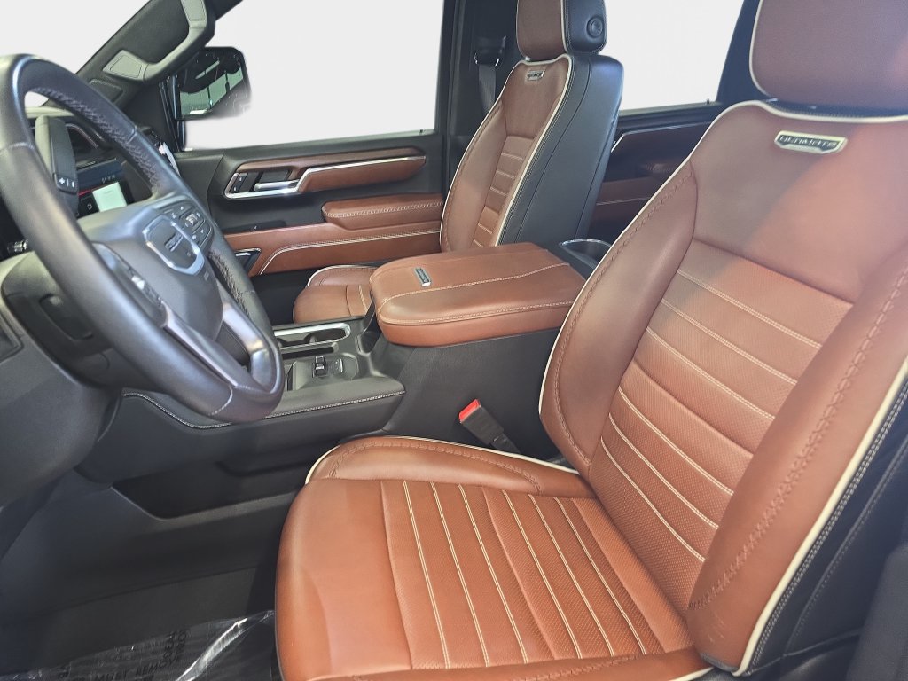 Used 2024 GMC Sierra 2500 Denali Ultimate w/ Max Trailering Package AWD/4WD image 16