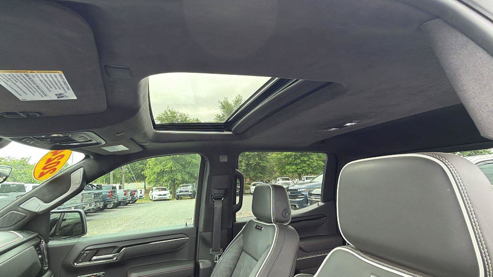 Used 2024 GMC Sierra 1500 AT4X AWD/4WD image 15