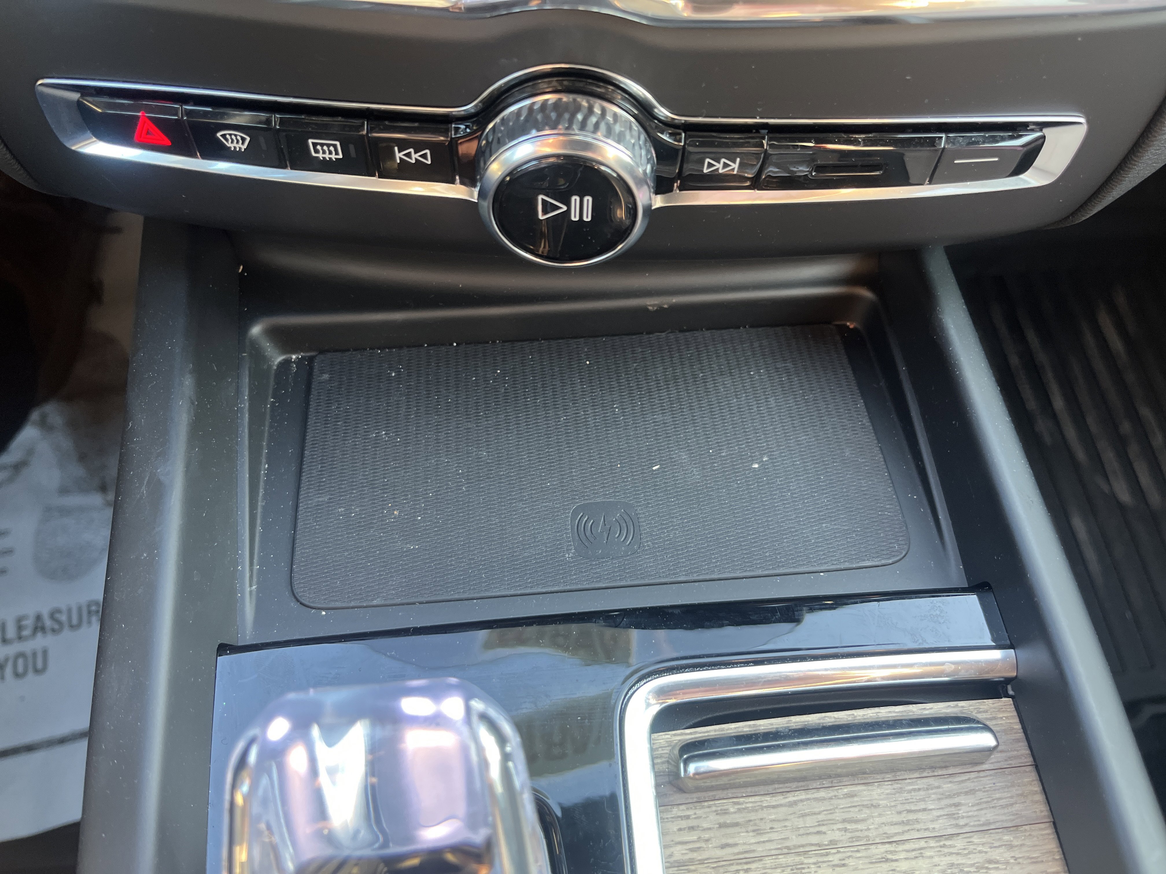 New 2026 Volvo XC60 B5 Plus w/ Protection Package Premier image 18