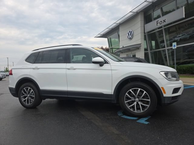 Used 2018 Volkswagen Tiguan SE AWD/4WD image 1