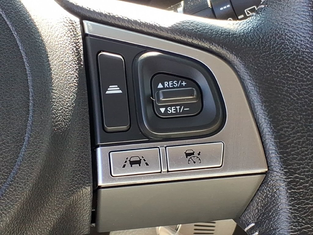 Used 2018 Subaru Forester 2.5i Limited AWD/4WD image 11