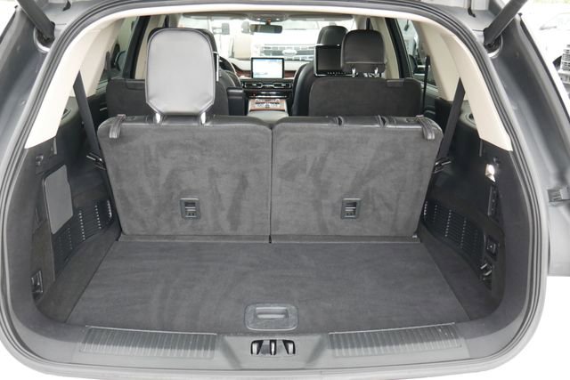 Used 2022 Lincoln Aviator Reserve w/ Equipment Group 201A image 11