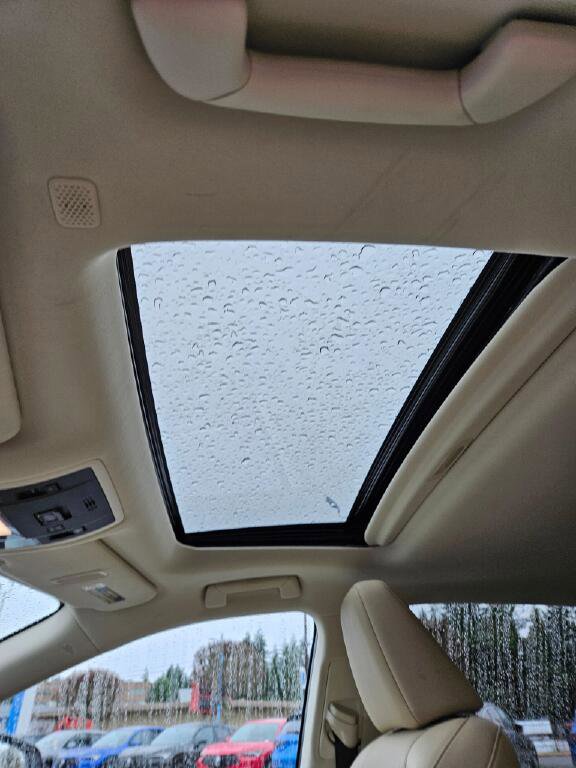 Used 2020 Lexus RX 350 AWD w/ Premium Package image 27