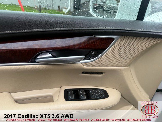 Used 2017 Cadillac XT5 Luxury w/ Driver Awareness Package AWD/4WD image 16
